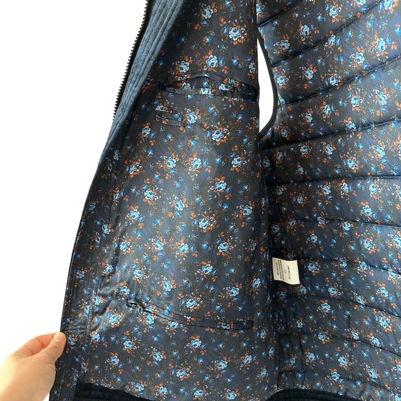 Robert Graham Mens Vest Quilted Puffer Navy Floral Print Lining 2XL $348 NWT - Picture 8 of 11